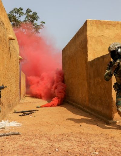 entraînement-dans-le-village-de-combat-sahelien-2